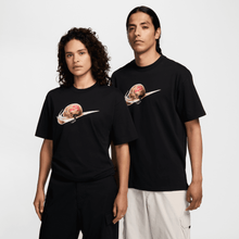  Nike SB M90 Republique T-Shirt